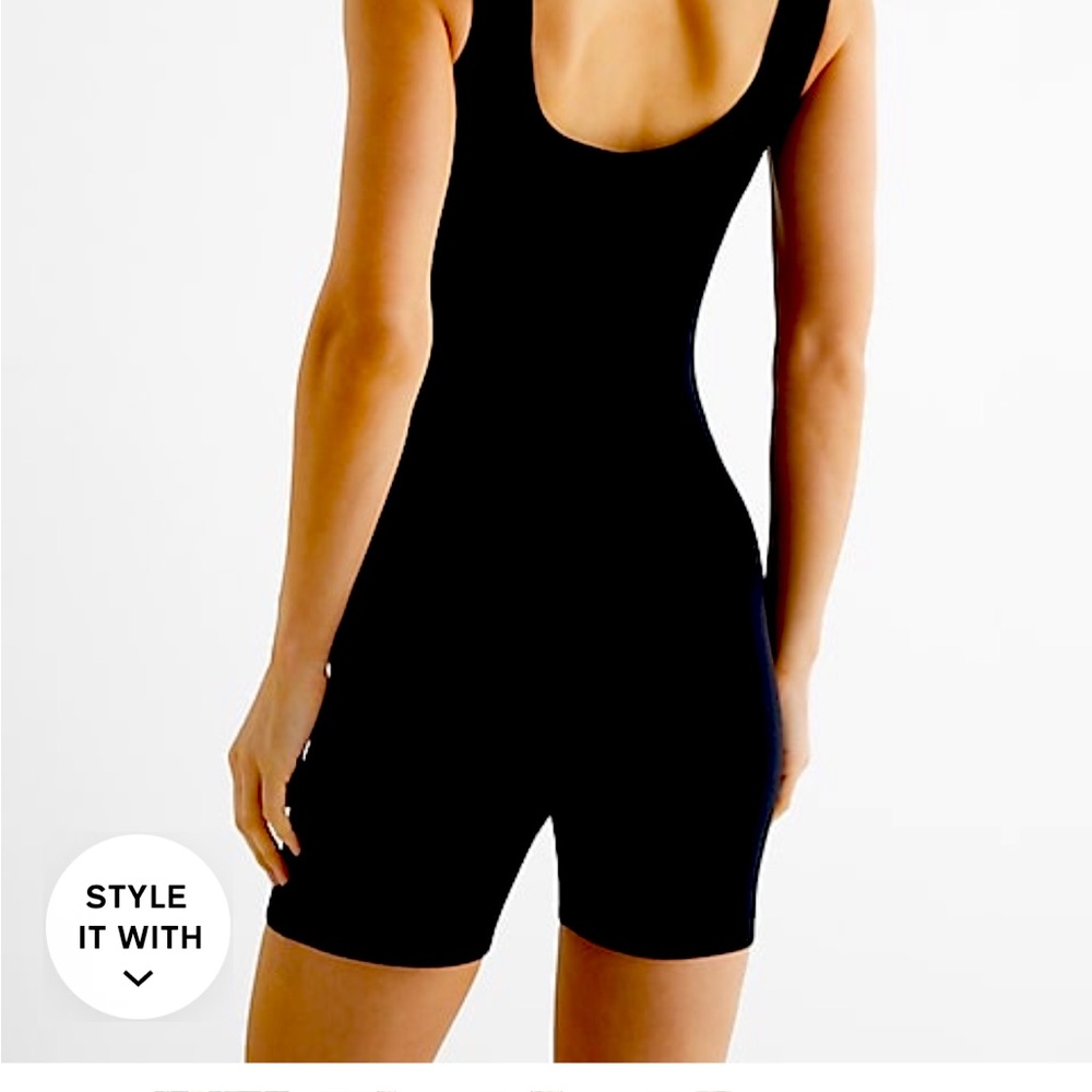 SOLD Express Contour scoop neck romper / size medium